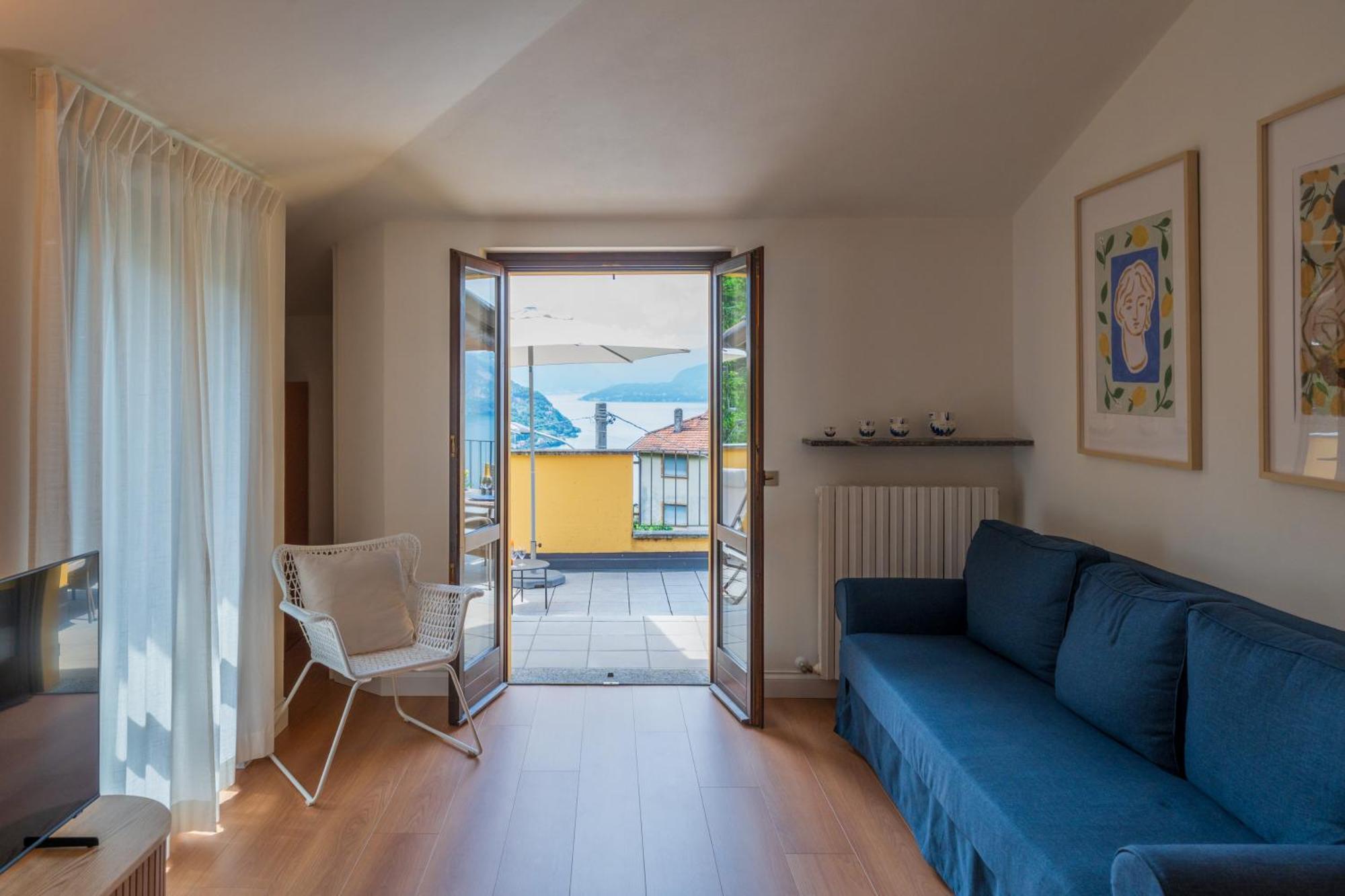 Stunning Apartment- Terrace And Swimming Pool 벨라노 외부 사진