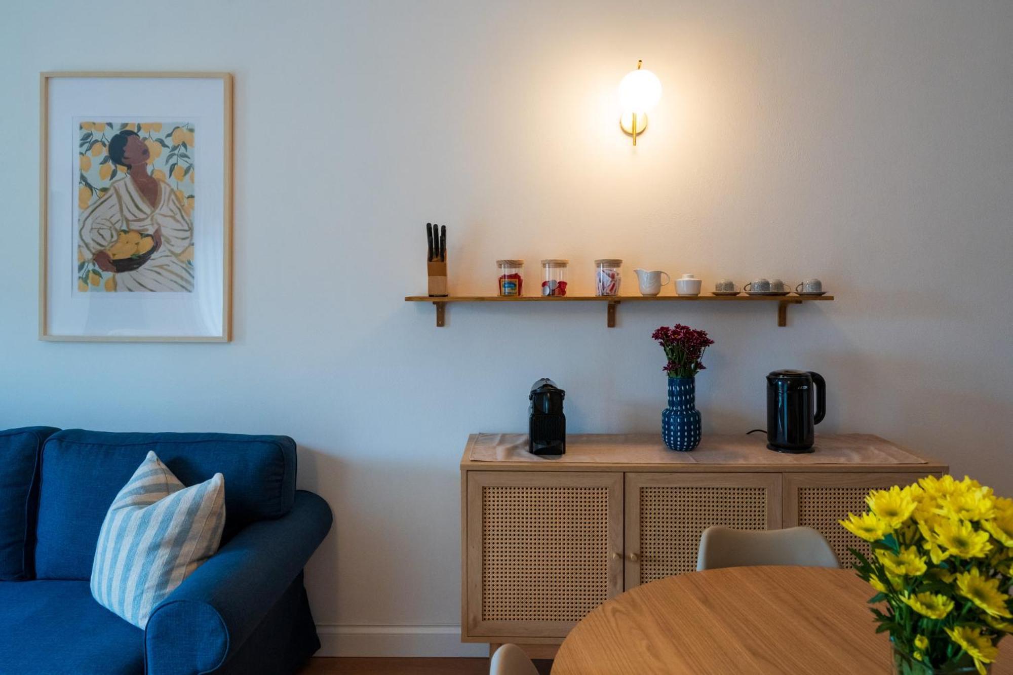 Stunning Apartment- Terrace And Swimming Pool 벨라노 외부 사진